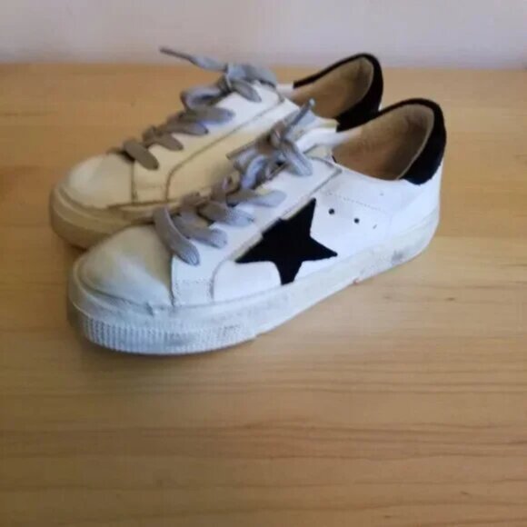 Little girl Golden Goose Sneakers size 31 like new - Picture 8 of 8